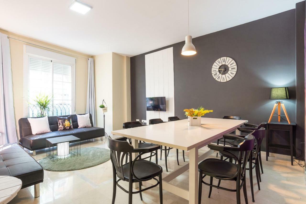 Gr2-large Groups Apt-walking Distance To Old Town Apartment Málaga
